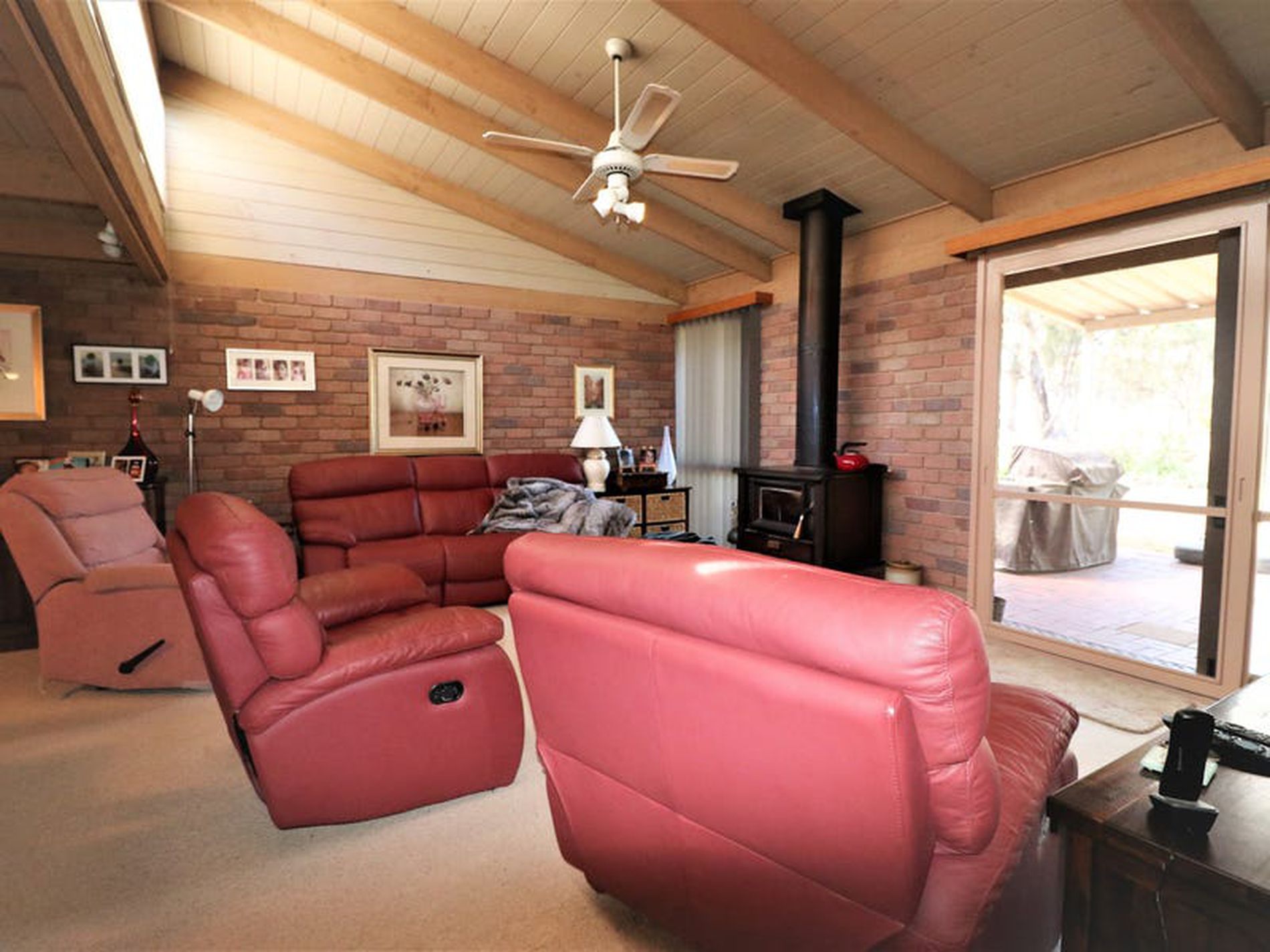 600 Telegraph Rd, Seymour