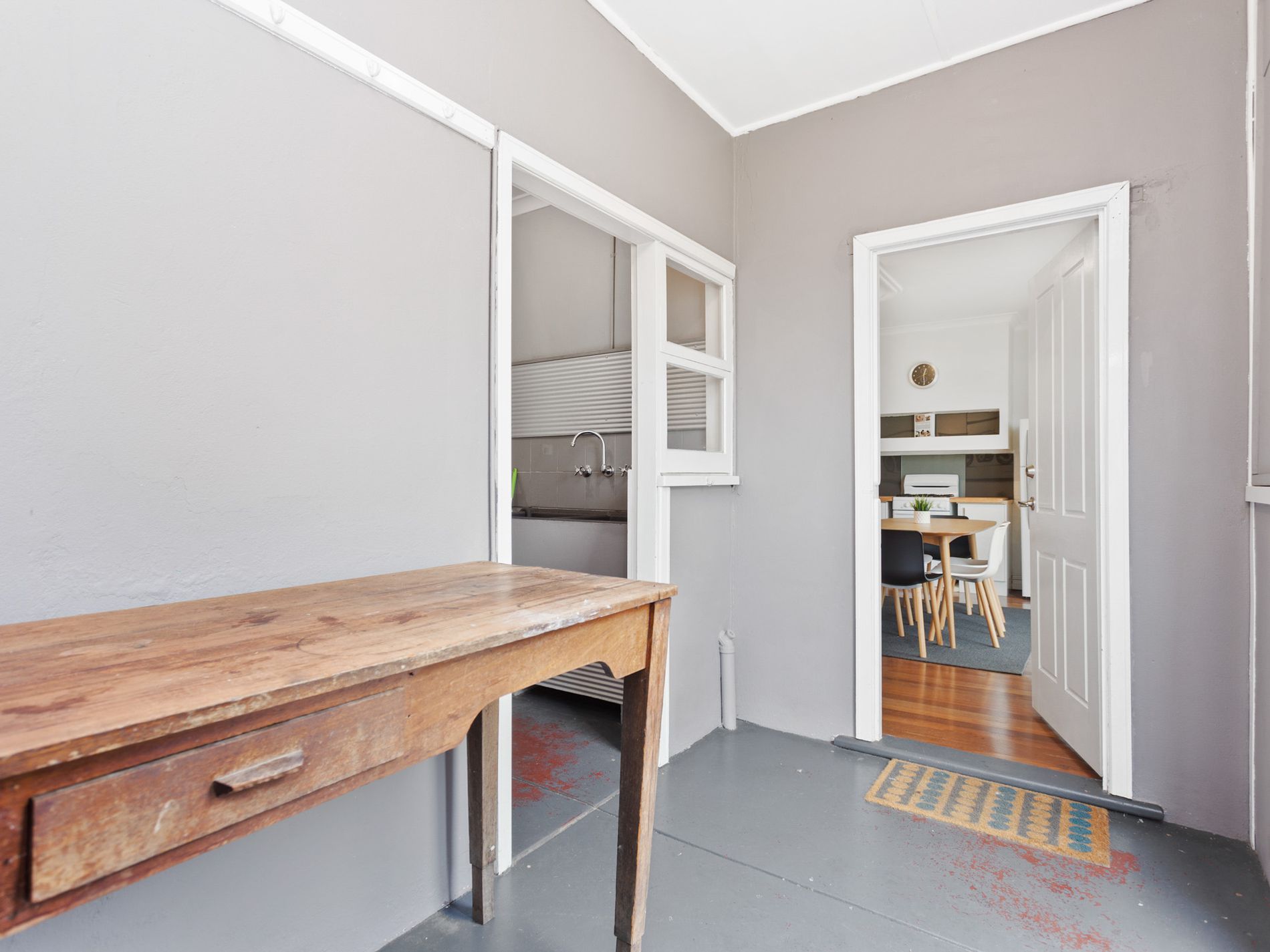 96 Douglas Avenue, South Perth