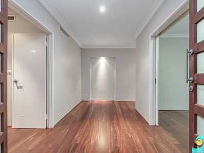 16 Teraglin Vista, Yanchep