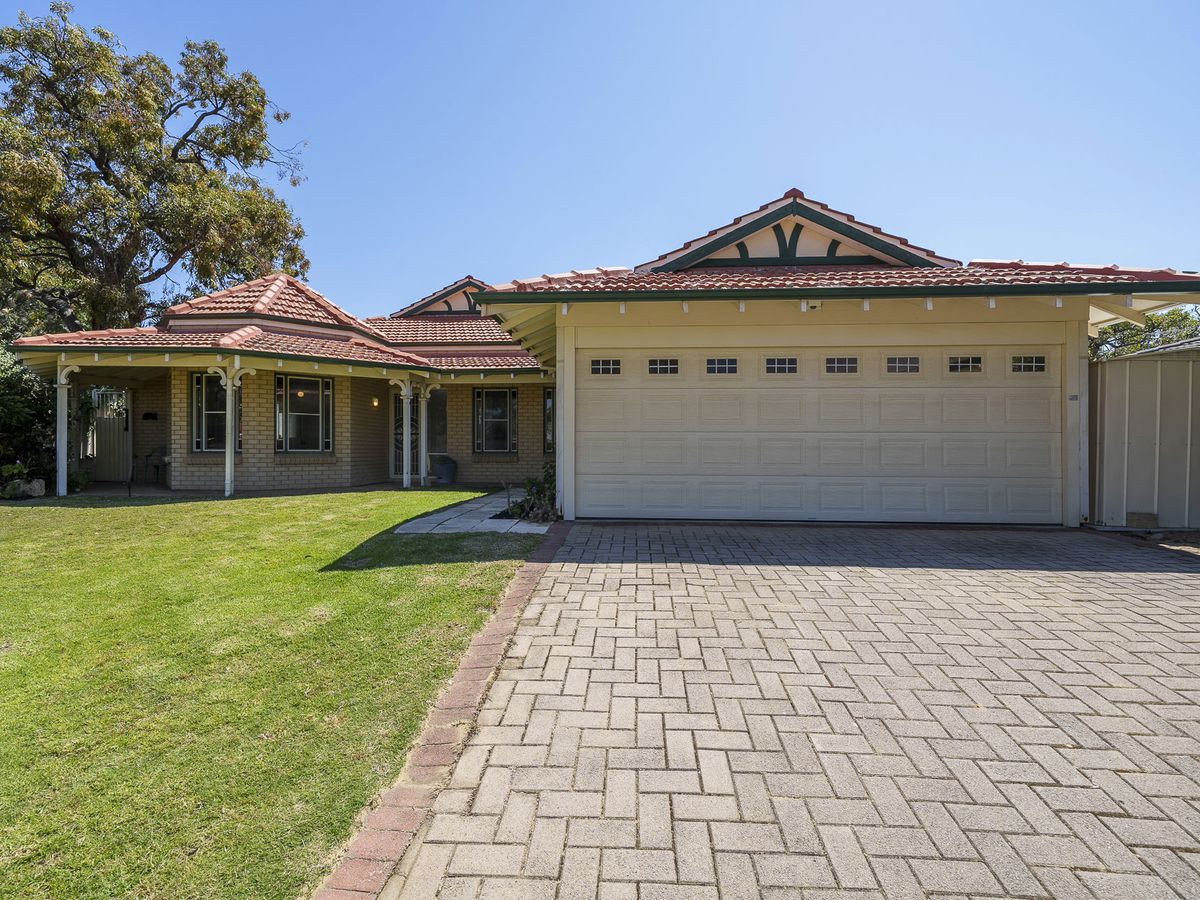 20 Treaty Oak Cove, Bibra Lake Marron Real Estate West