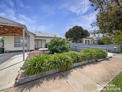 2 / 114 Bennett Road, Horsham