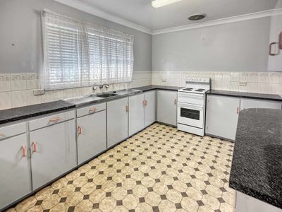16 Wilkins Street, Dubbo