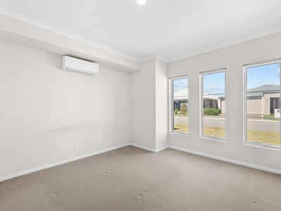 14 Dolomite Road, Treeby