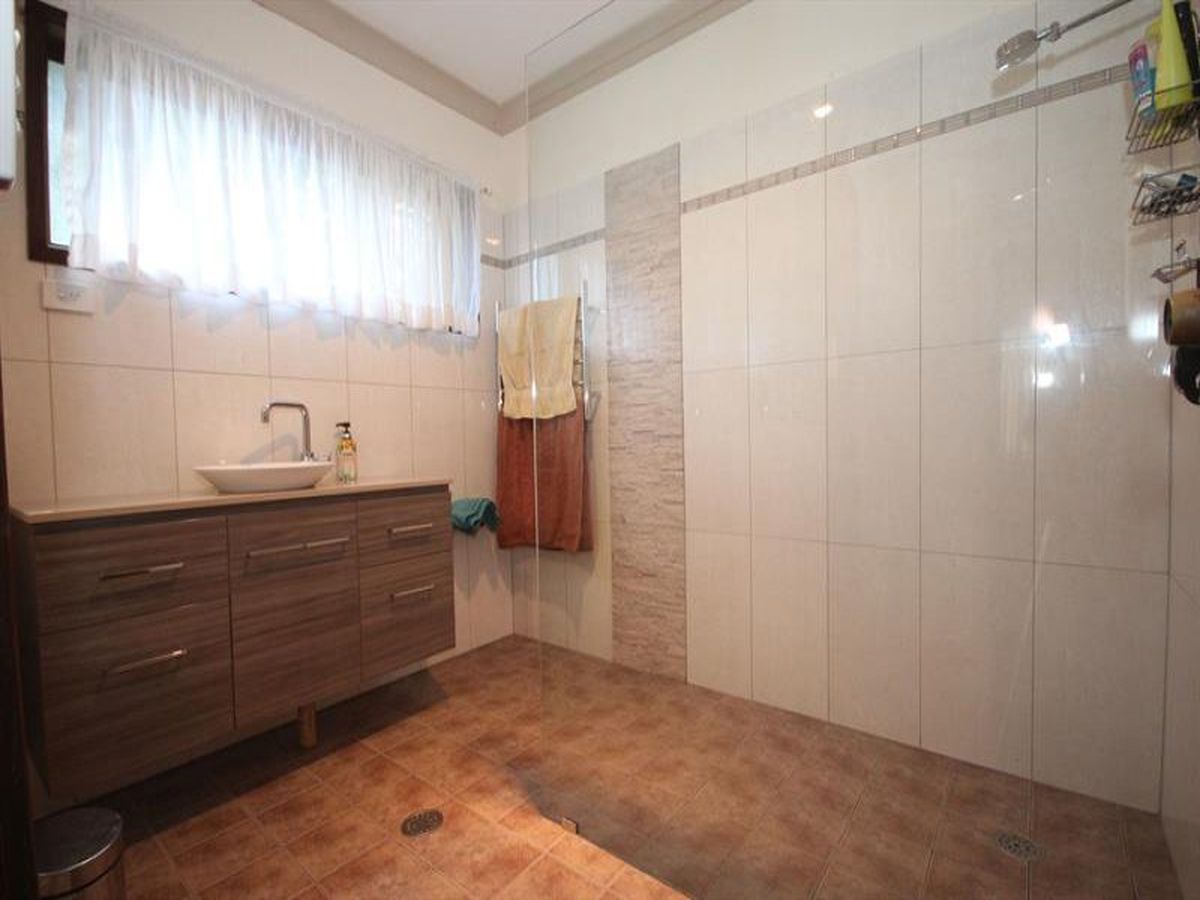 17 Tonia Ave, Salt Ash, Salt Ash - Thumbnail 7