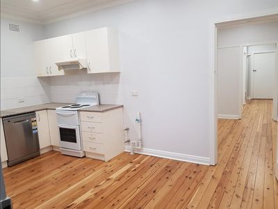 4 / 9 Brae Street, Bronte