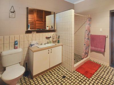 5 INARLINGA ROAD, Cowley Beach