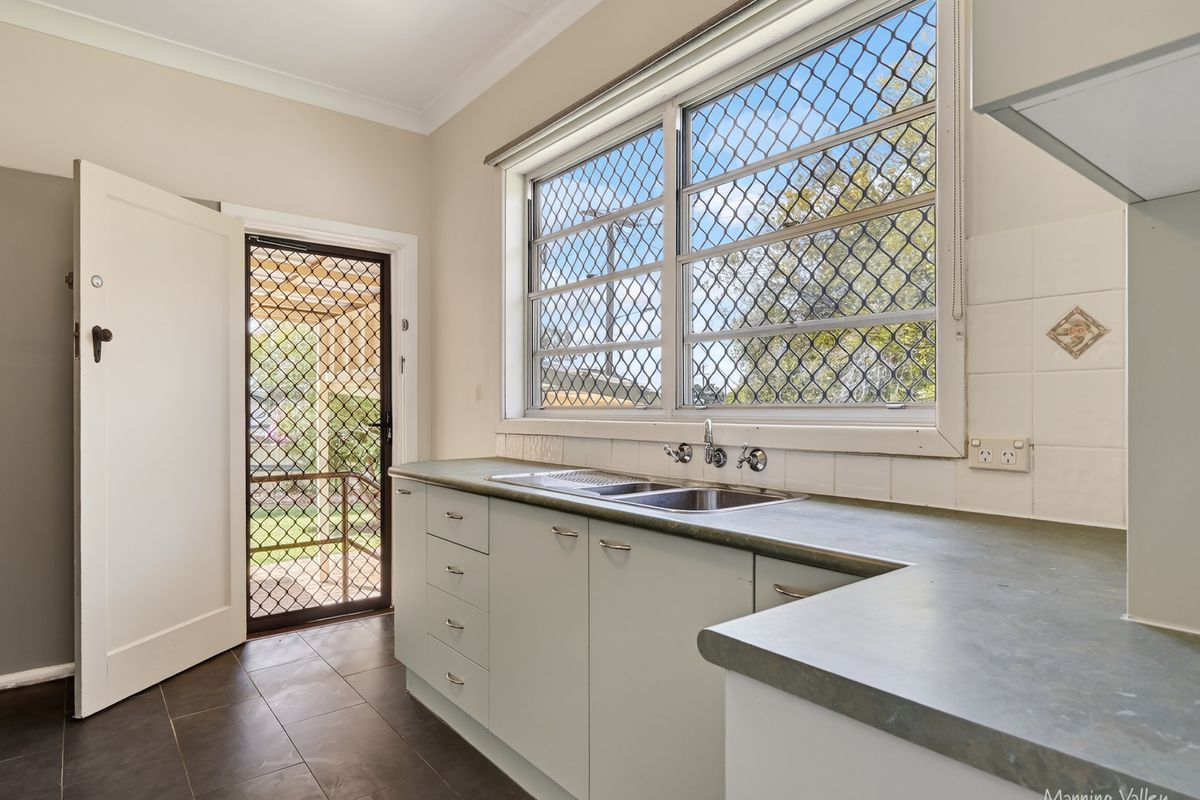 13 Wingham Road, Taree