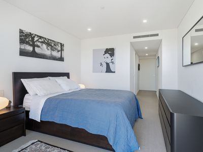 1401 / 96 Bow River Crescent, Burswood