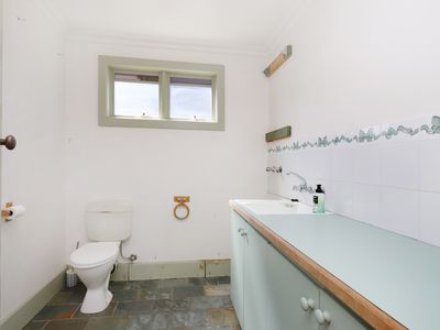 17 Glamis Road, West Footscray