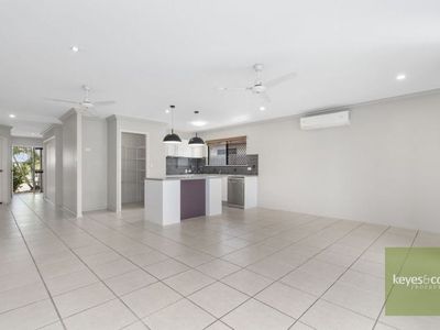 34 Sea Eagle Circuit, Douglas
