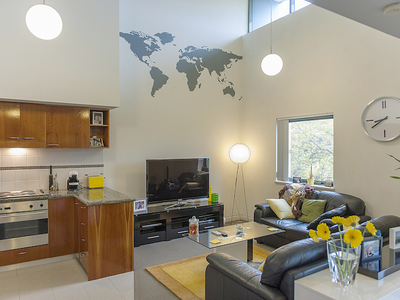 28 / 110 Mounts Bay Road, Perth