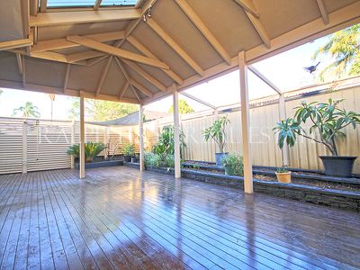 9 Dickenson Street, Panania