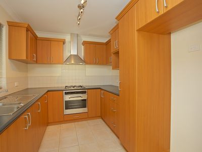 8/9-11 Hinderwell Street, Scarborough