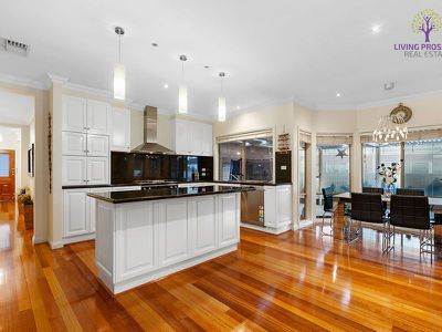 4 Royan Mews, Point Cook
