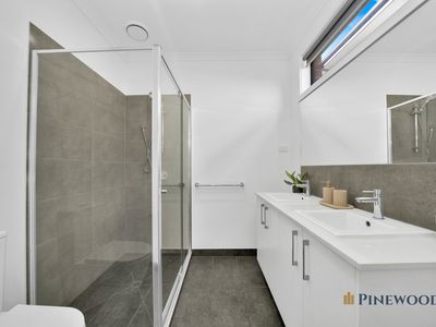 18 Respect Way, Tarneit