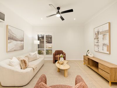 16 Hillcroft Place, Belmont