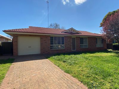 11 Wren Place, Dubbo