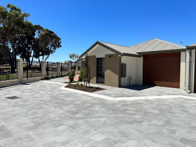 3 / 6 Merion Court, Yanchep