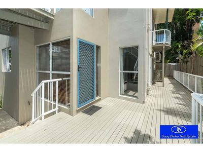 1 / 105 Sir Fred Schonell Drive, St Lucia