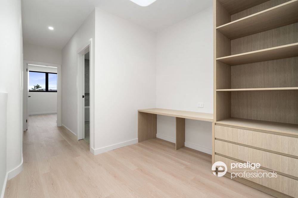 6B Lucas Avenue, Moorebank