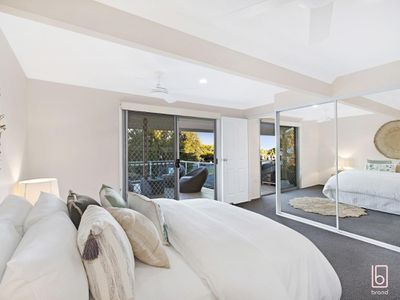 5 Bluewave Crescent, Forresters Beach