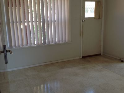 1 / 3 Gordon Crescent, Lake Heights