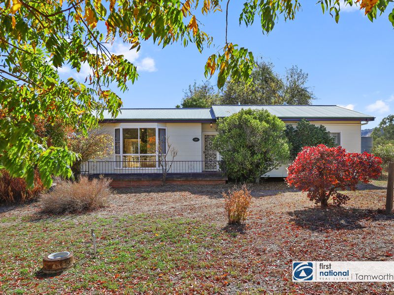 2 HERRING STREET, Nundle