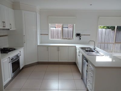 7 Merger Court, Lara