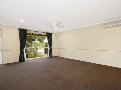 1 NEWMAN CRESCENT, Wodonga