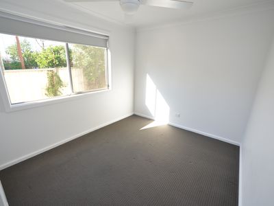 69 Woodward Street, Parkes