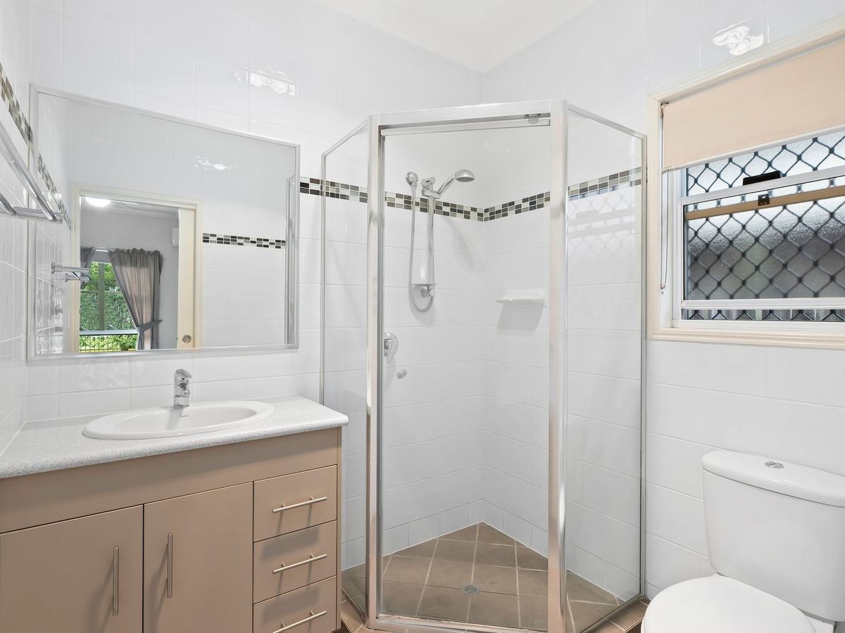 53 Glen Holm Street, Mitchelton