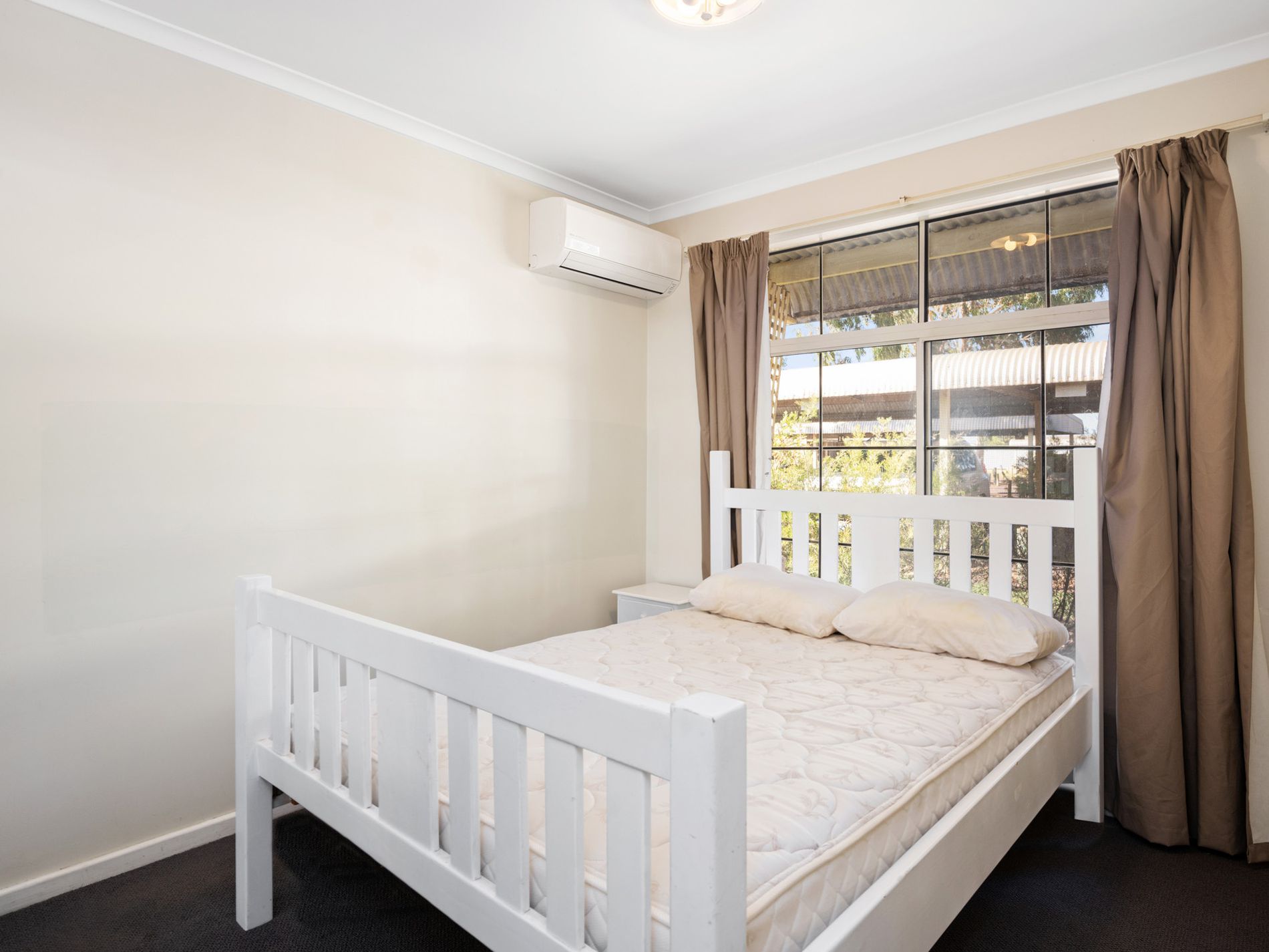 4 / 4 Ochiltree Street, Somerville