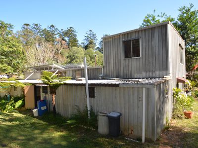 100 MARROO ROAD, Brooloo