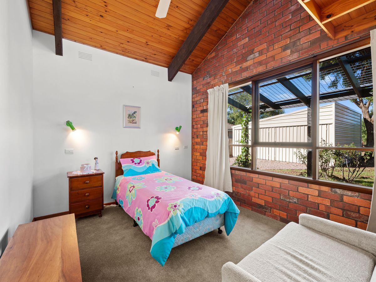 61 Monds Avenue, Benalla