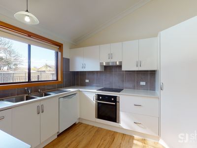7 Hamilton Close, Dubbo