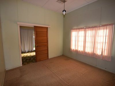 157 Eagle Street, Longreach