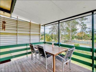 734 Browns Plains Road, Marsden
