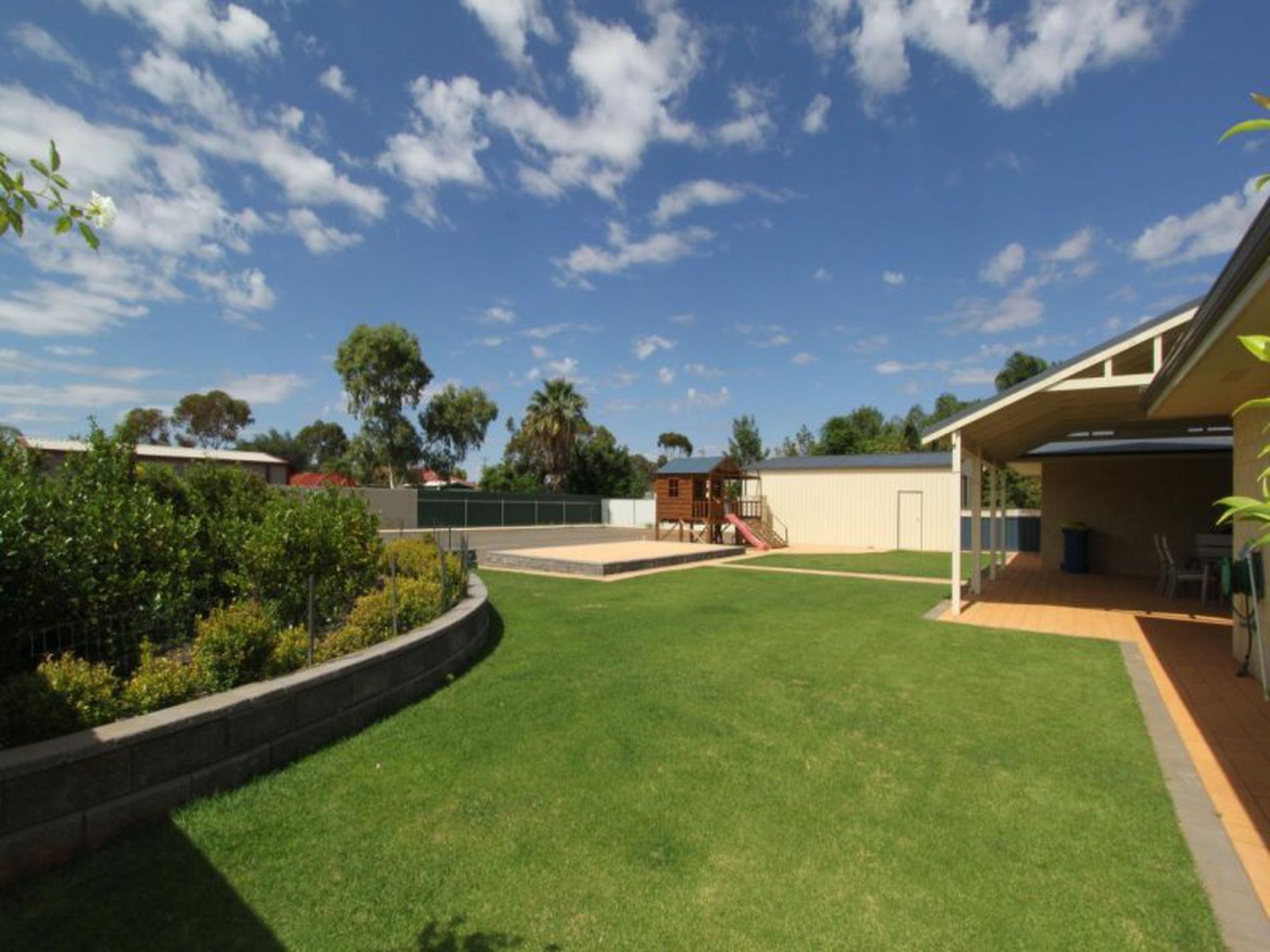 19 Gatacre Drive, Somerville