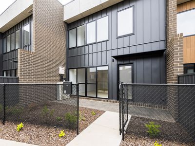 8 Carcoare Terrace, Watson