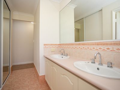 15 Packenham Promenade, Canning Vale