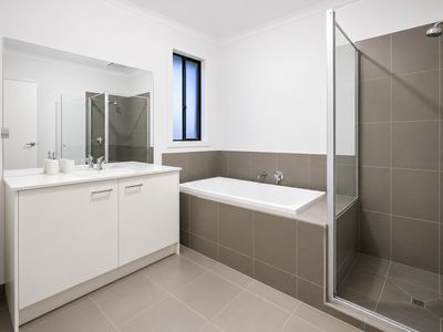 Tatura