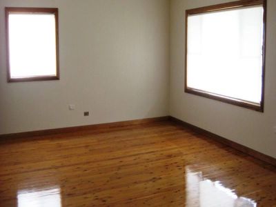 6 Banksia St, Windang