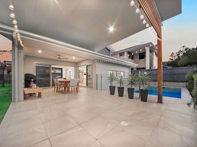 1 Paige Crescent, Wakerley