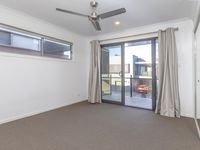 9 / 46 Avondale Crescent, Parkinson