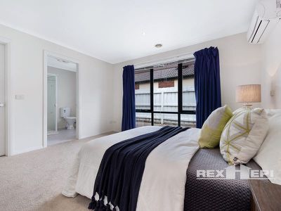 59 Henry Lawson Drive, Lynbrook