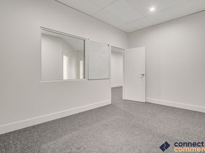 4 / 64 Siganto Drive, Helensvale