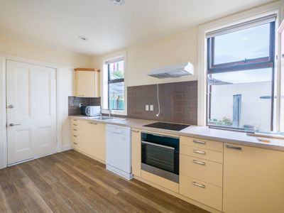 40 Hargest Crescent, St Kilda