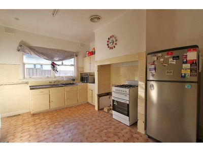 623 Warrigal Road, Bentleigh East