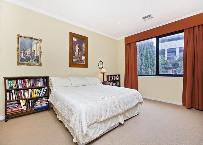 50 Marine Parade, Seacliff