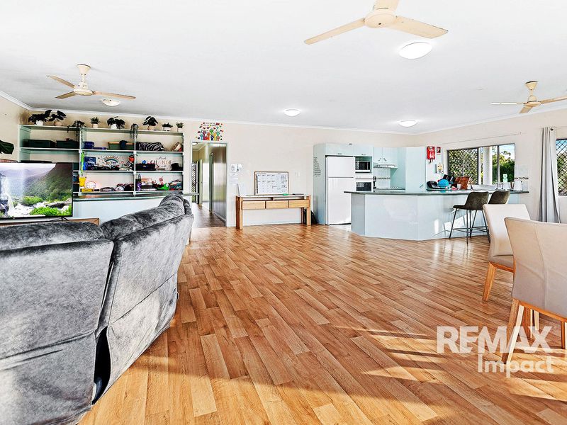 13 Mountain View Close, Mareeba